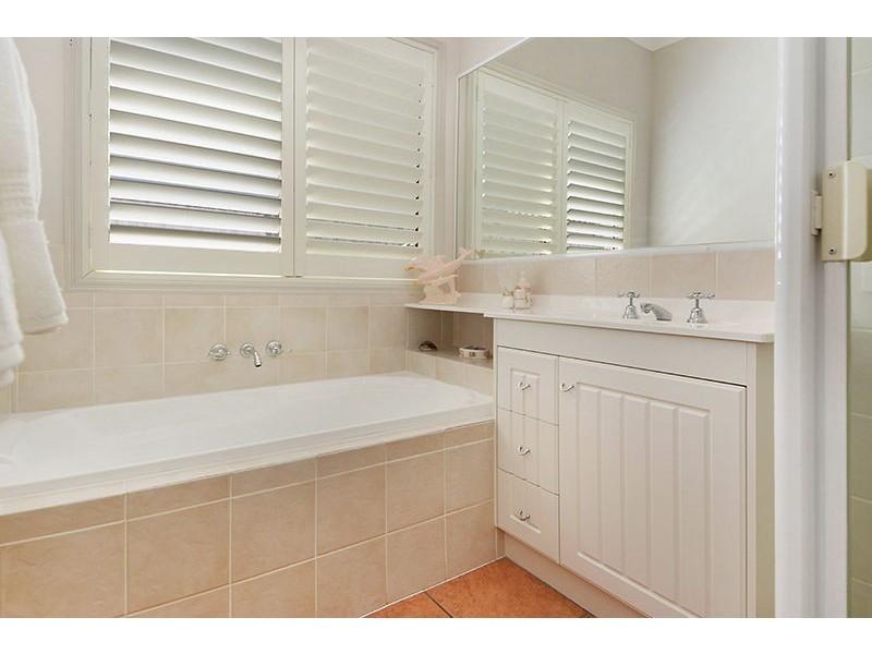 40 Dicaprio Circuit, Bridgeman Downs QLD 4035