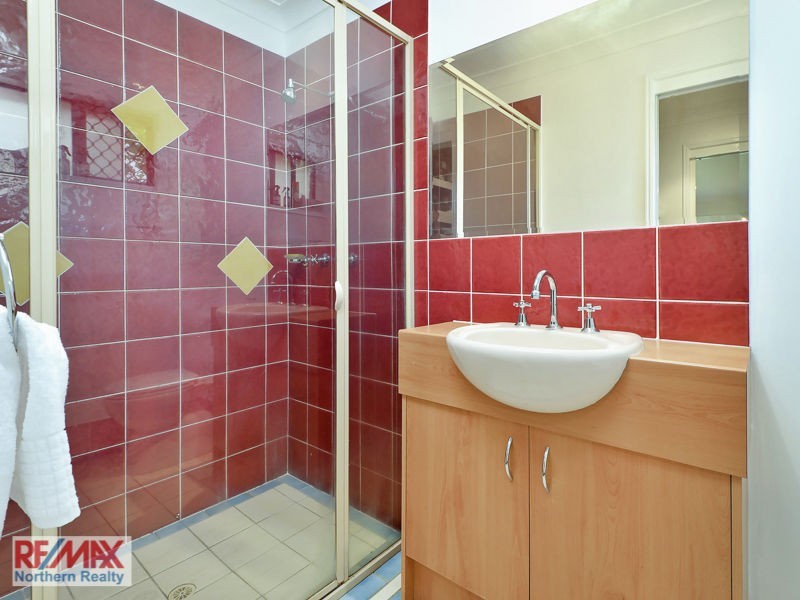 81 Lancewood Drive, Albany Creek QLD 4035