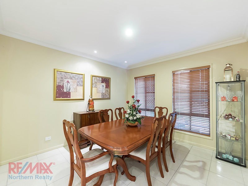 8 Triantha Ct, Albany Creek QLD 4035