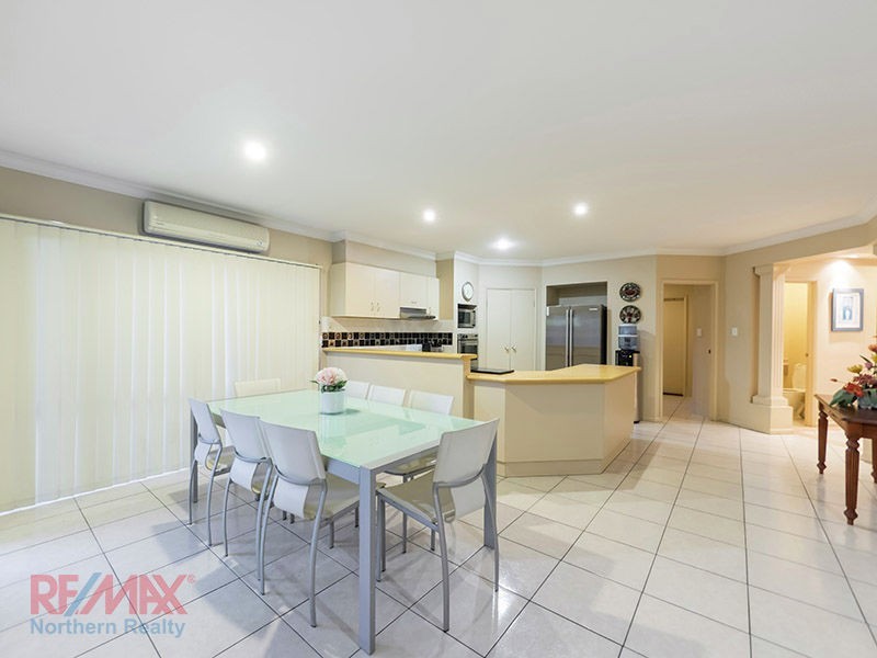 8 Triantha Ct, Albany Creek QLD 4035