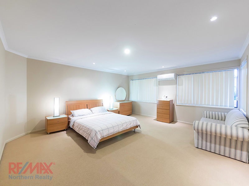 8 Triantha Ct, Albany Creek QLD 4035