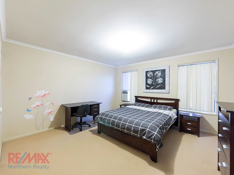 8 Triantha Ct, Albany Creek QLD 4035