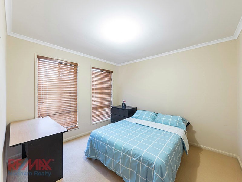 8 Triantha Ct, Albany Creek QLD 4035