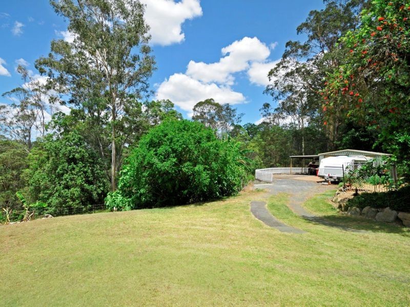 7 Weber Court, Bunya QLD 4055