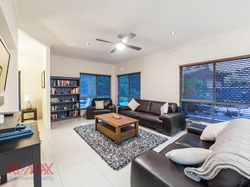 9 Hugh Place, Cashmere QLD 4500