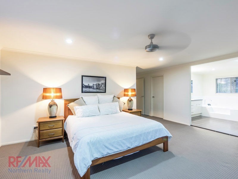 9 Hugh Place, Cashmere QLD 4500