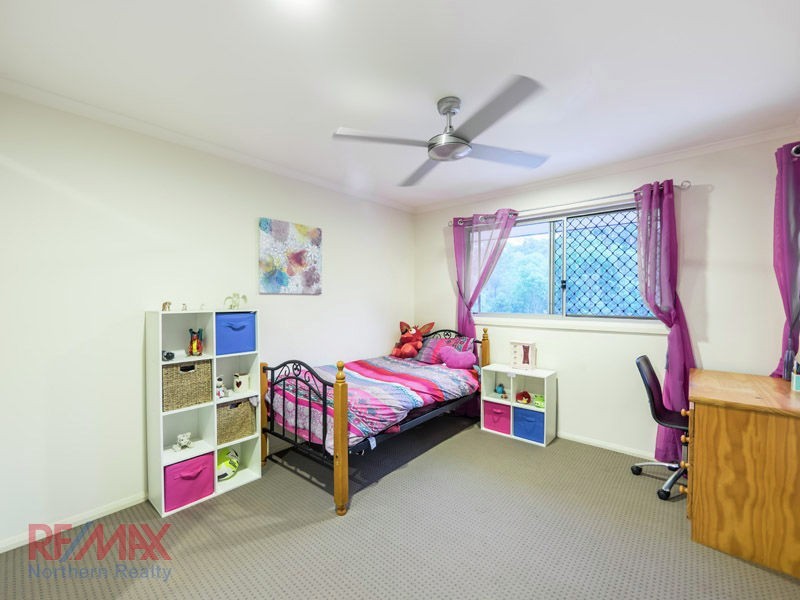 9 Hugh Place, Cashmere QLD 4500