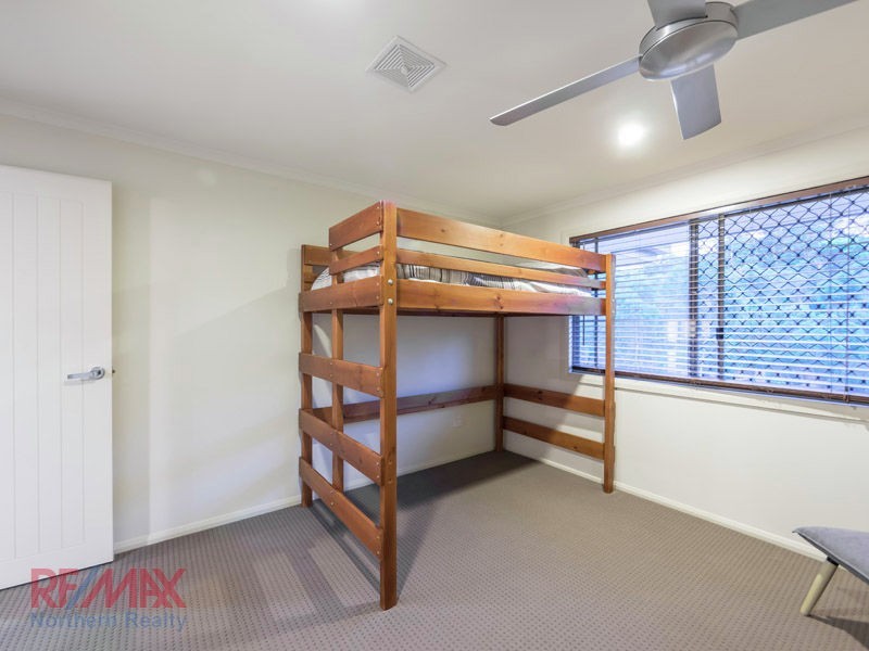 9 Hugh Place, Cashmere QLD 4500