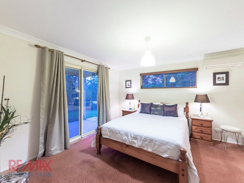 8 Willem Dve, Draper QLD 4520