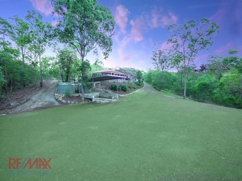 8 Willem Dve, Draper QLD 4520