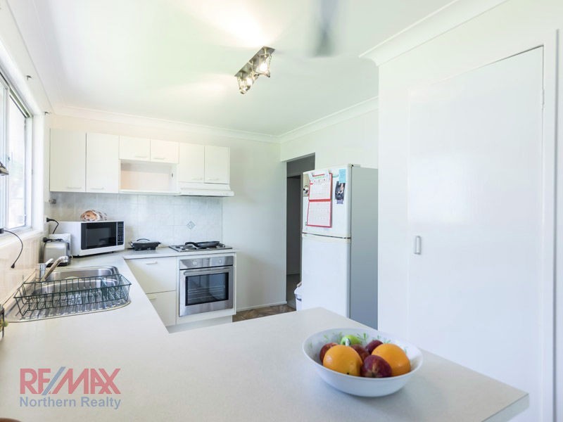 10 Nyora Street, Everton Hills QLD 4053