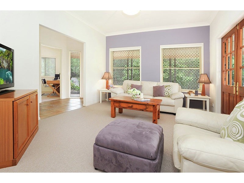 2 Highland Place, Bridgeman Downs QLD 4035