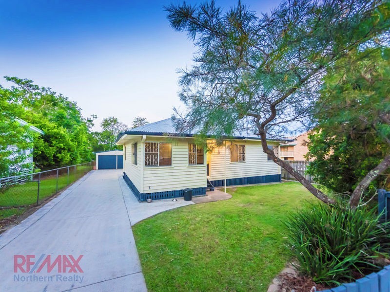 18 Slater Ave, Lawnton QLD 4501