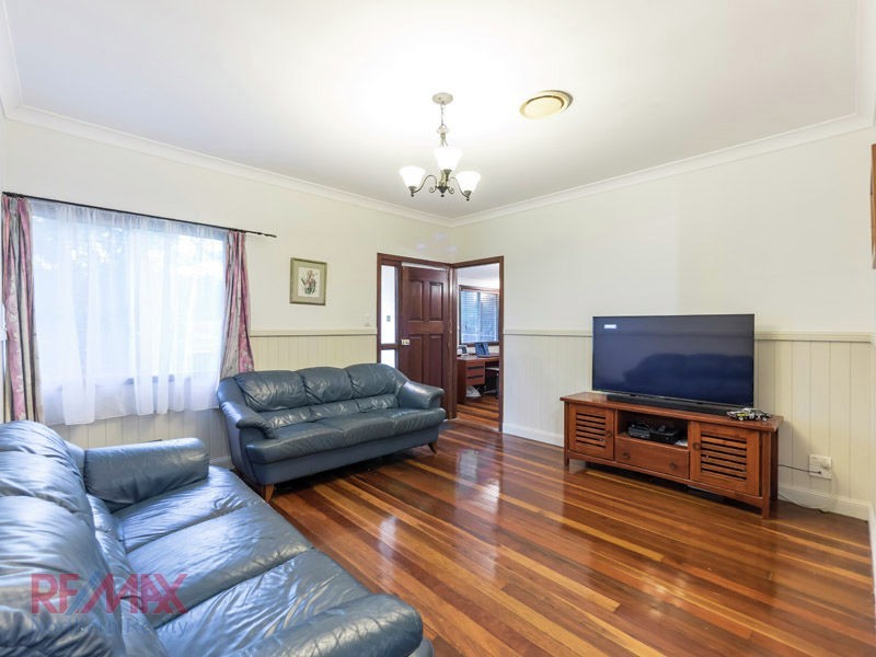 18 Slater Ave, Lawnton QLD 4501