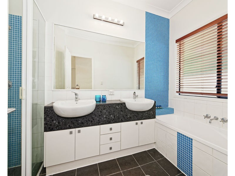 14 Marara Court, Albany Creek QLD 4035