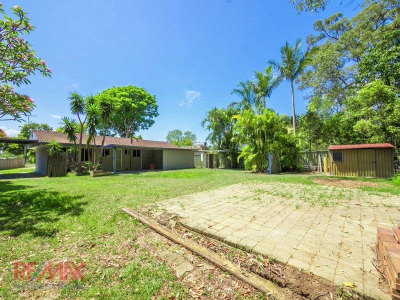 34 Jacaranda Drive, Albany Creek QLD 4035