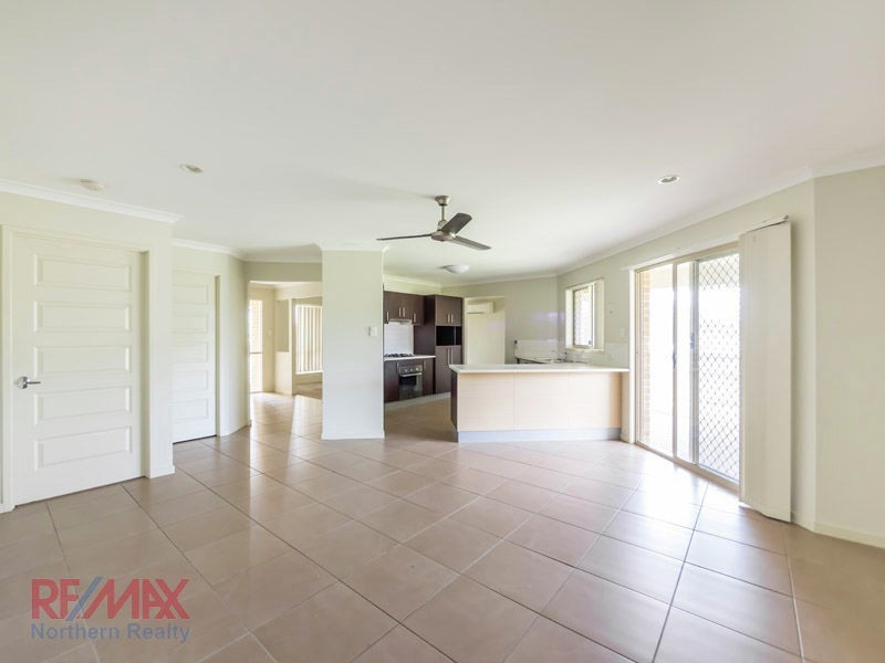3 Curlew Court, Warner QLD 4500