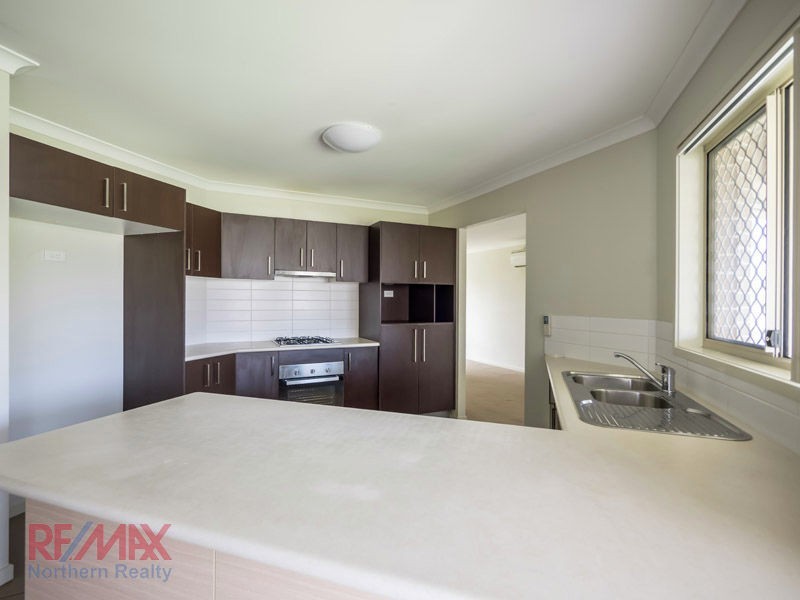 3 Curlew Court, Warner QLD 4500