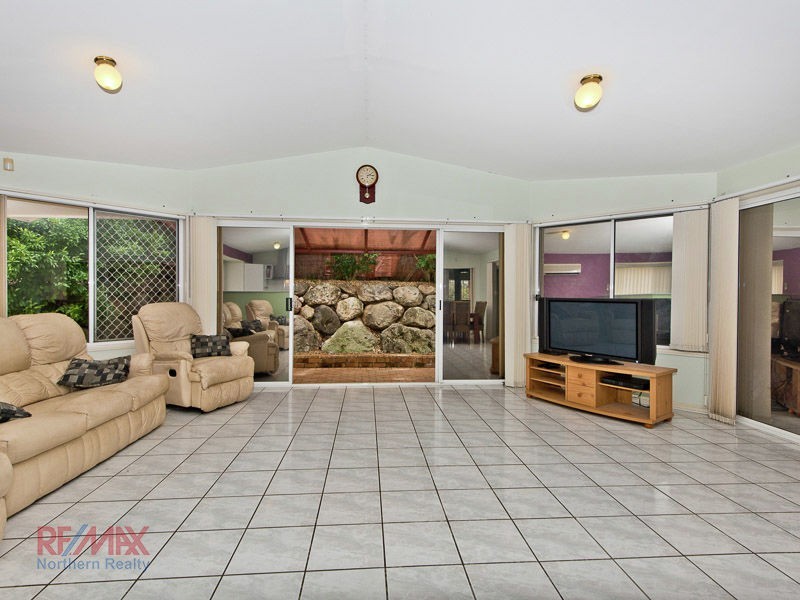 26 Glenlyon Court, Albany Creek QLD 4035