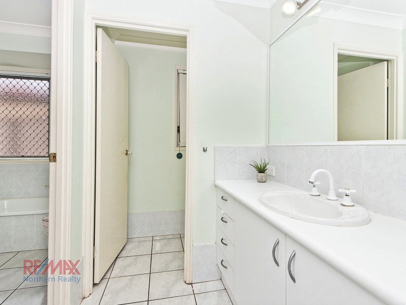 26 Glenlyon Court, Albany Creek QLD 4035