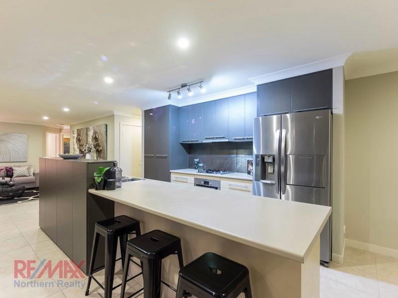 2 Diorama Ct, Eatons Hill QLD 4037