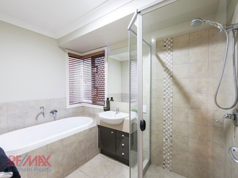 2 Diorama Ct, Eatons Hill QLD 4037