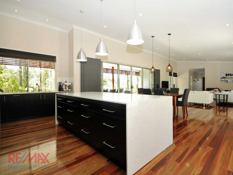 72 Wilga Drive, Bunya QLD 4055