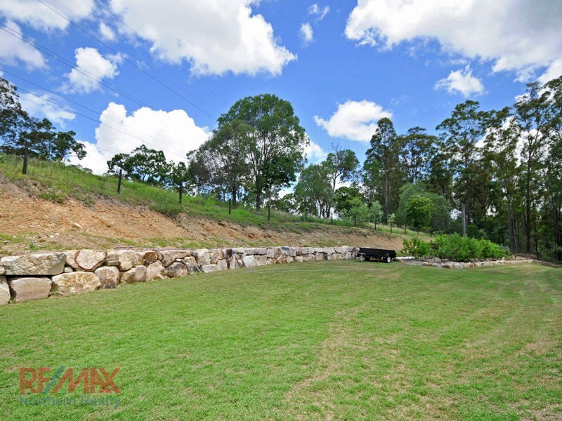 72 Wilga Drive, Bunya QLD 4055