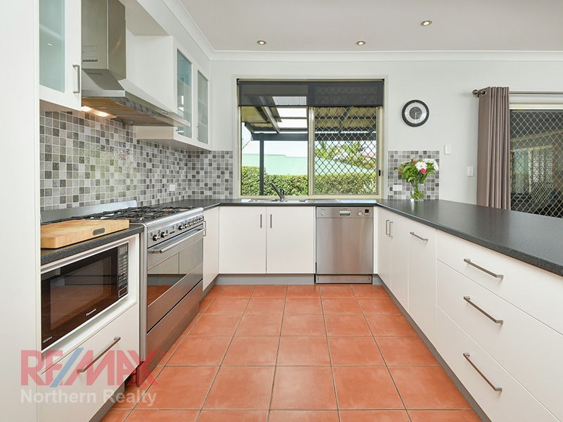 21 Atoll Crescent, Eatons Hill QLD 4037