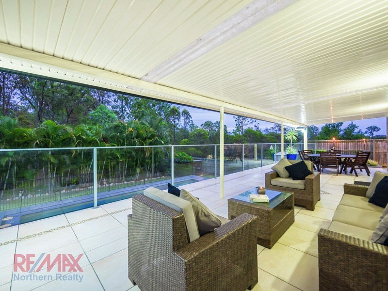 14 Lowai Ct, Albany Creek QLD 4035