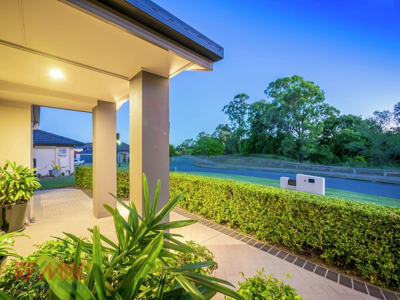 35 Links Cr, Joyner QLD 4500