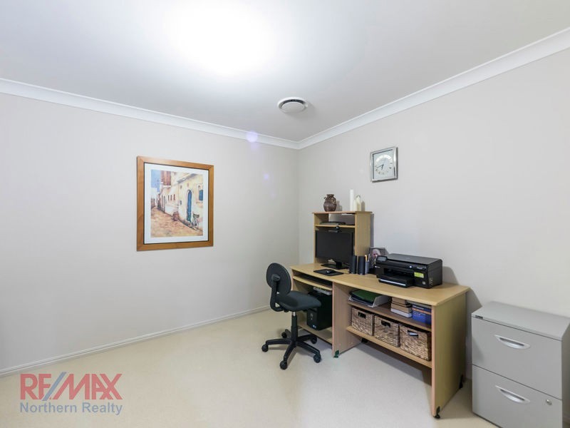 35 Links Cr, Joyner QLD 4500