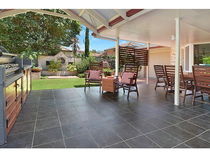 64 KARRI PLACE, Bridgeman Downs QLD 4035