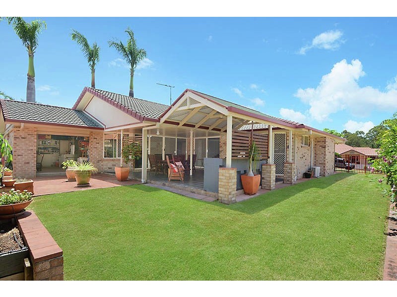 64 KARRI PLACE, Bridgeman Downs QLD 4035