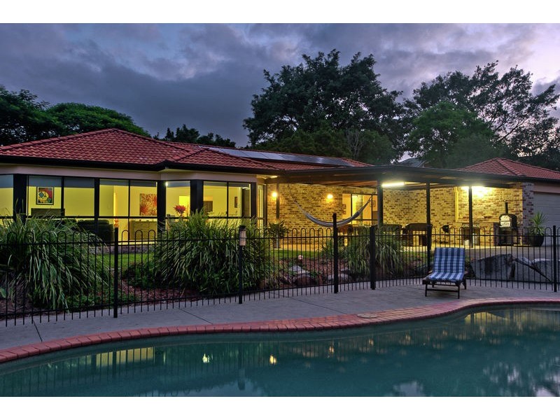 3 Woodville Court, Highvale QLD 4520