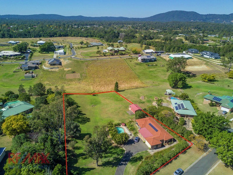 3 Woodville Court, Highvale QLD 4520