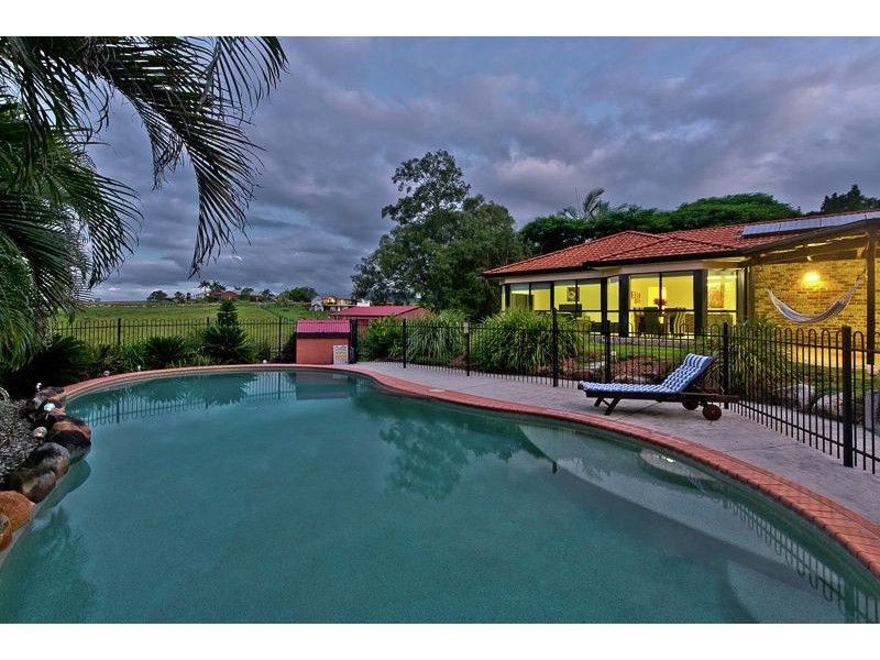 3 Woodville Court, Highvale QLD 4520