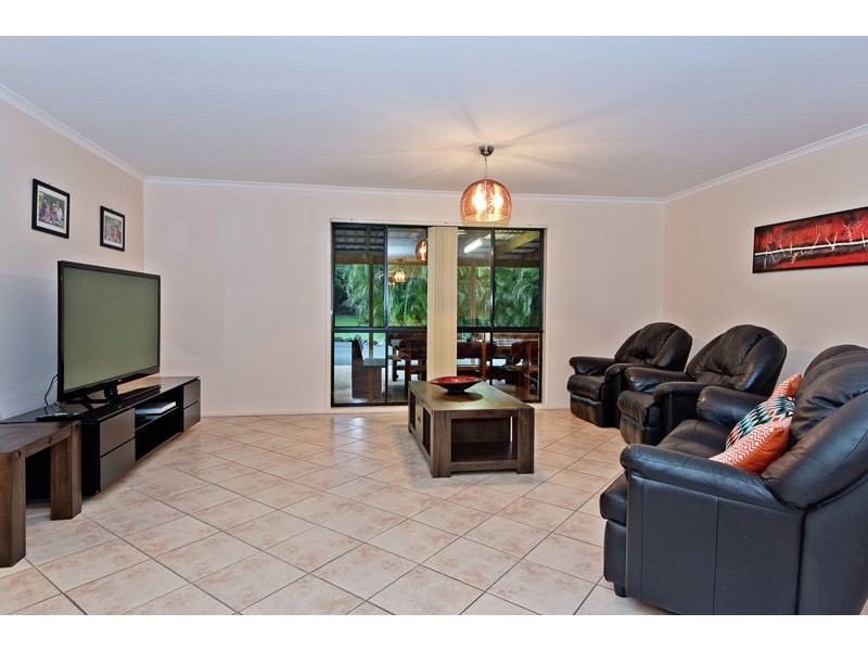 3 Woodville Court, Highvale QLD 4520