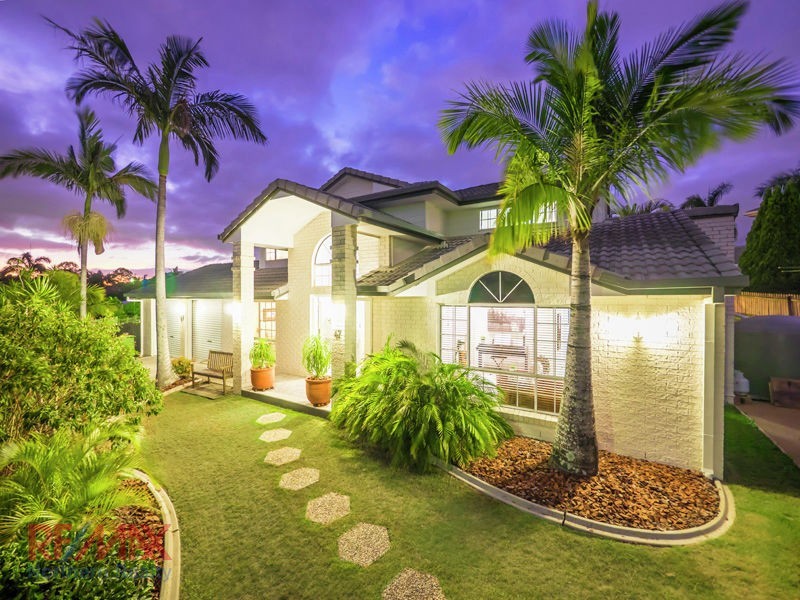 47 Oakmont Cres, Albany Creek QLD 4035