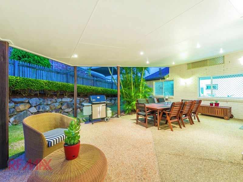 47 Oakmont Cres, Albany Creek QLD 4035