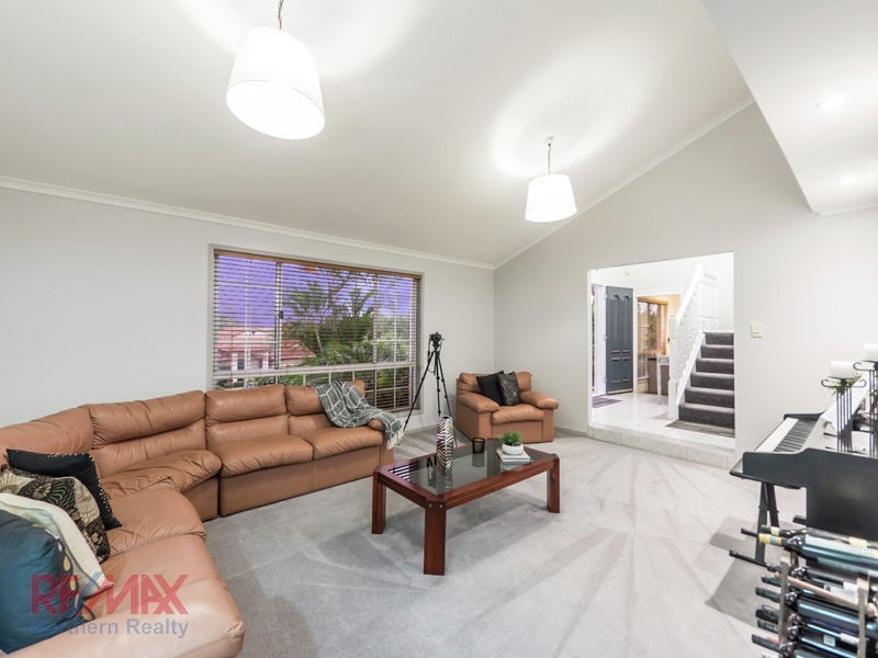 47 Oakmont Cres, Albany Creek QLD 4035