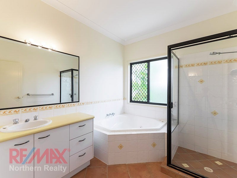 26 Leopardwood Court, Albany Creek QLD 4035