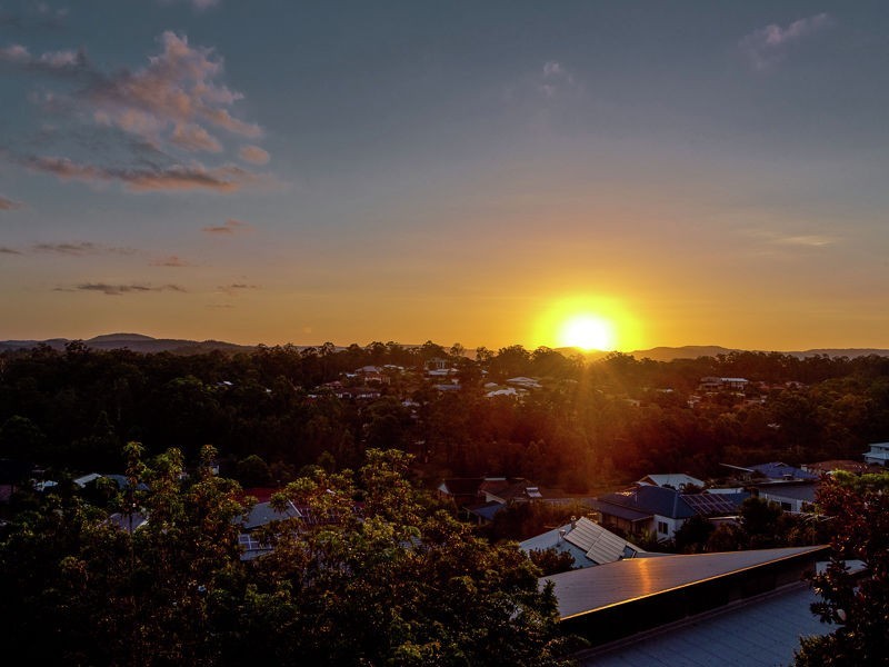 18 Alberic Court, Eatons Hill QLD 4037