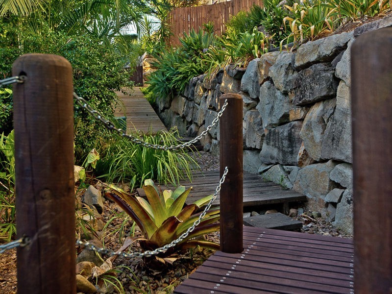 18 Alberic Court, Eatons Hill QLD 4037