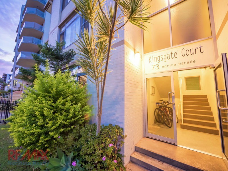 1/73 Marine Parade, Redcliffe QLD 4020