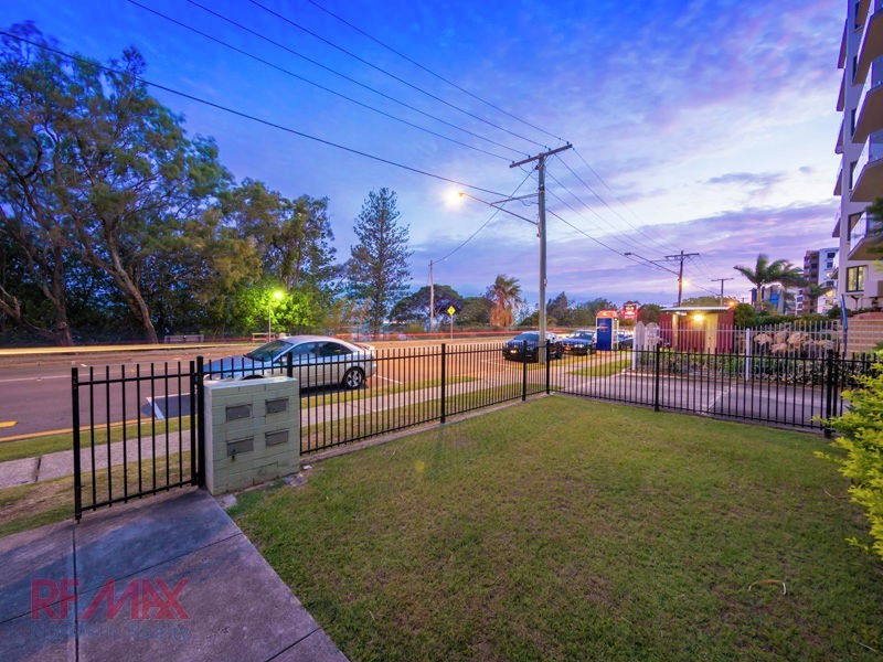 1/73 Marine Parade, Redcliffe QLD 4020