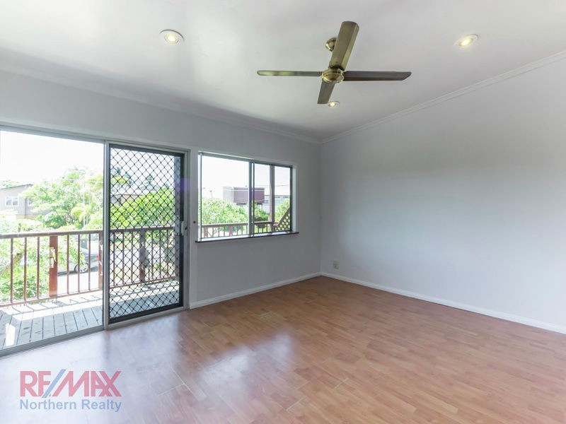 27 Fifteenth Avenue, Brighton QLD 4017