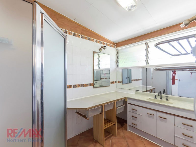 27 Fifteenth Avenue, Brighton QLD 4017