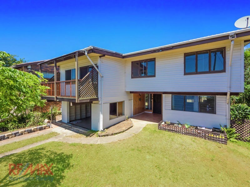 27 Fifteenth Avenue, Brighton QLD 4017