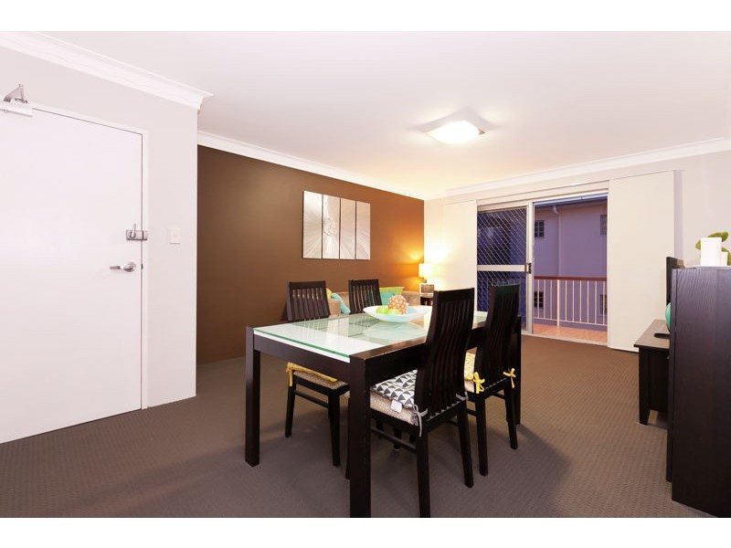 4/23 Halcomb Street, Zillmere QLD 4034